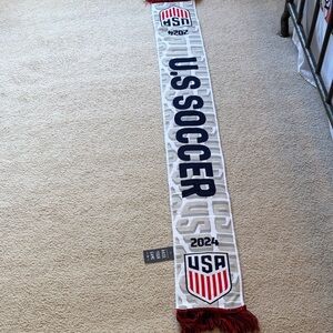 US Soccer 2024 Scarf - White, Navy & Red